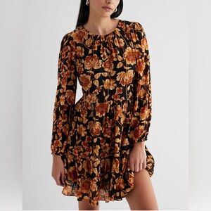 Orange Dress from Express / Size L